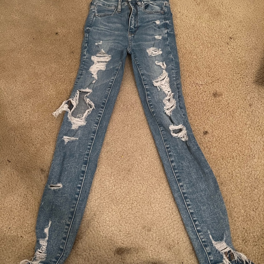 american eagle distressed jeggings